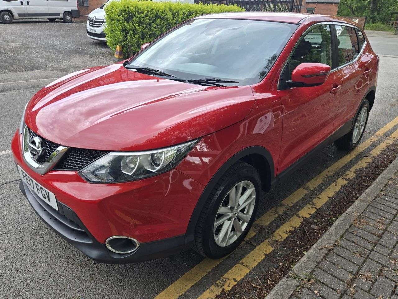 A 2017 NISSAN QASHQAI 1.5 dCi Acenta SUV 5dr Diesel Manual 2WD Euro 6 (s/s) (110 ps) A 2017 NISSAN QASHQAI 1.5 dCi Acenta SUV 5dr Diesel Manual 2WD Euro 6 (s/s) (110 ps)
