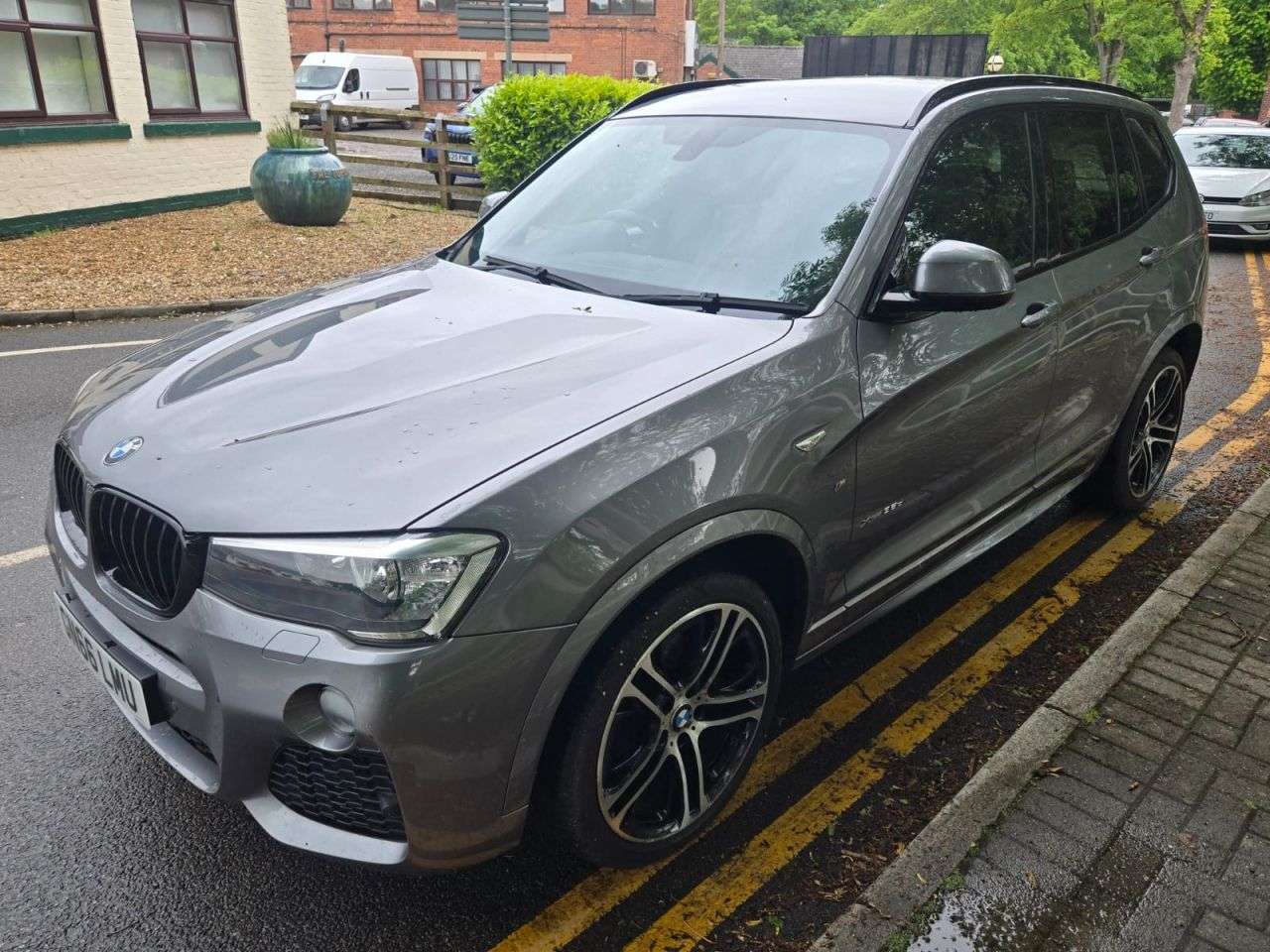 A 2016 BMW X3 3.0 35d M Sport SUV 5dr Diesel Automatic xDrive Euro 6 (s/s) (313 ps) A 2016 BMW X3 3.0 35d M Sport SUV 5dr Diesel Automatic xDrive Euro 6 (s/s) (313 ps)