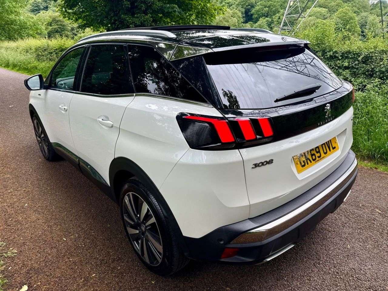 A 2019 PEUGEOT 3008 2.0 BlueHDi GT Line Premium SUV 5dr Diesel EAT Euro 6 (s/s) (180 ps) + SERV A 2019 PEUGEOT 3008 2.0 BlueHDi GT Line Premium SUV 5dr Diesel EAT Euro 6 (s/s) (180 ps) + SERV