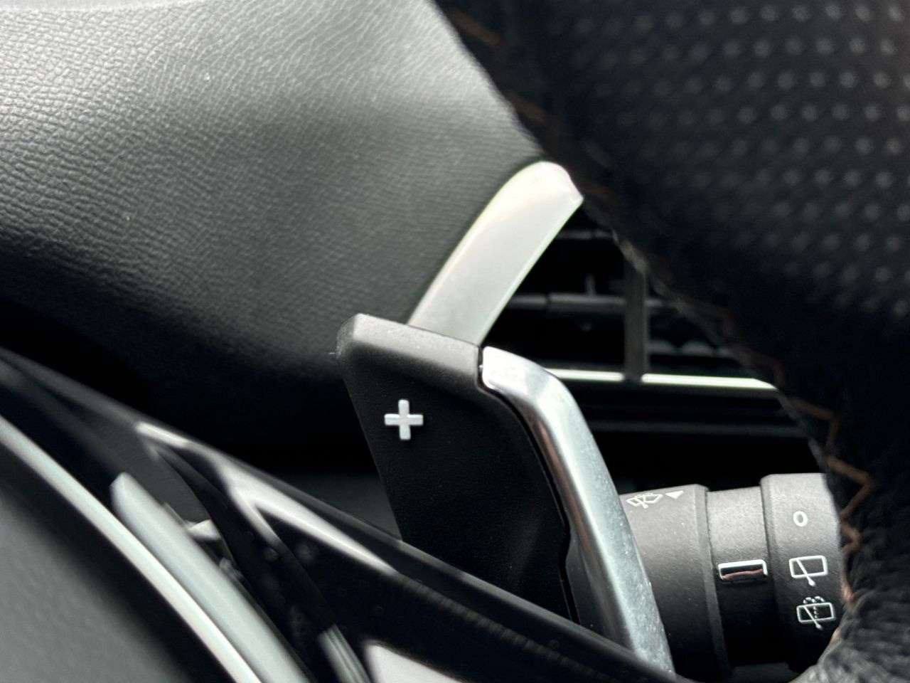 2019 PEUGEOT 3008 2019 PEUGEOT 3008