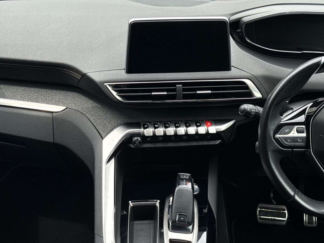 2019 PEUGEOT 3008 2019 PEUGEOT 3008