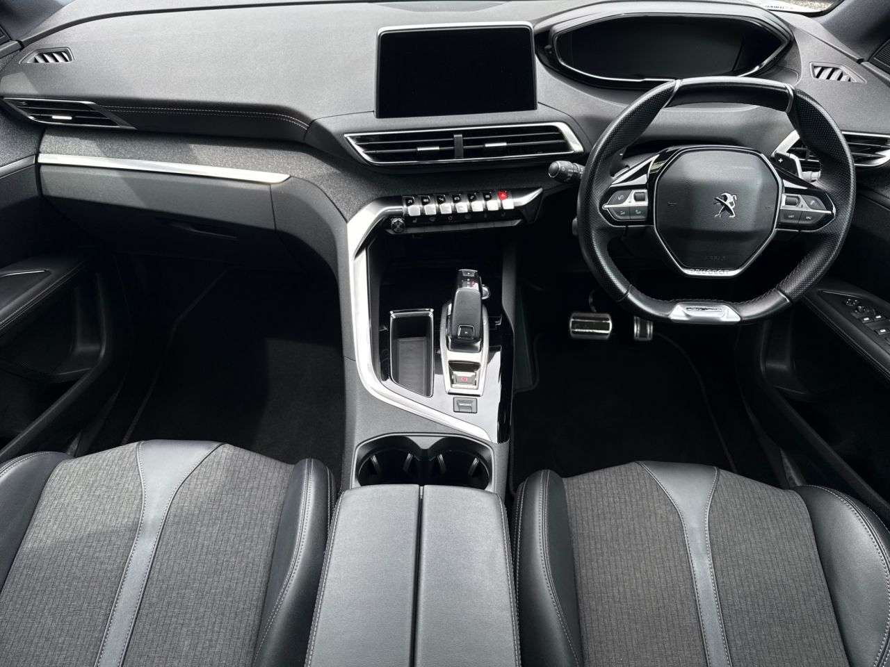 2019 PEUGEOT 3008 2019 PEUGEOT 3008