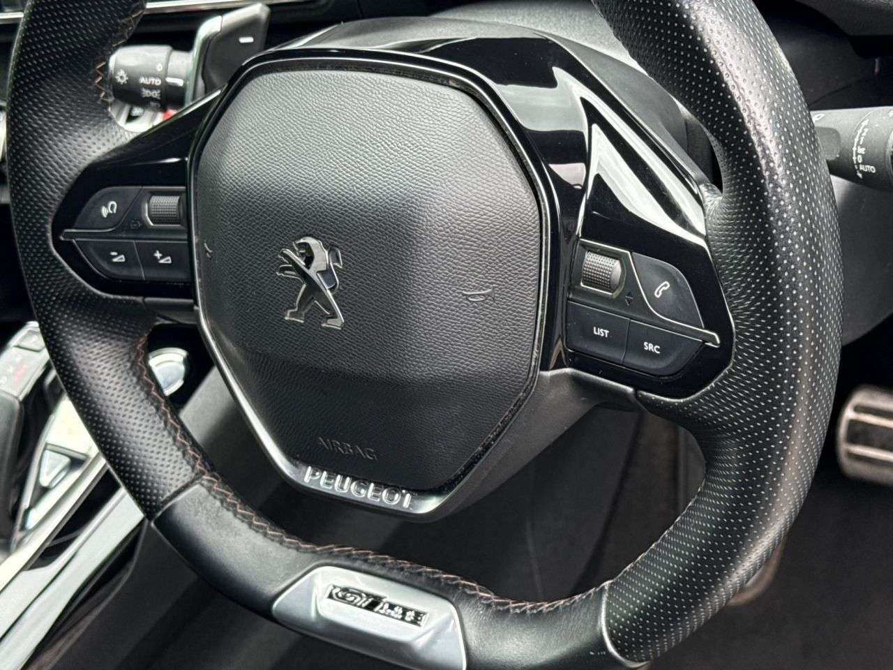 2019 PEUGEOT 3008 2019 PEUGEOT 3008