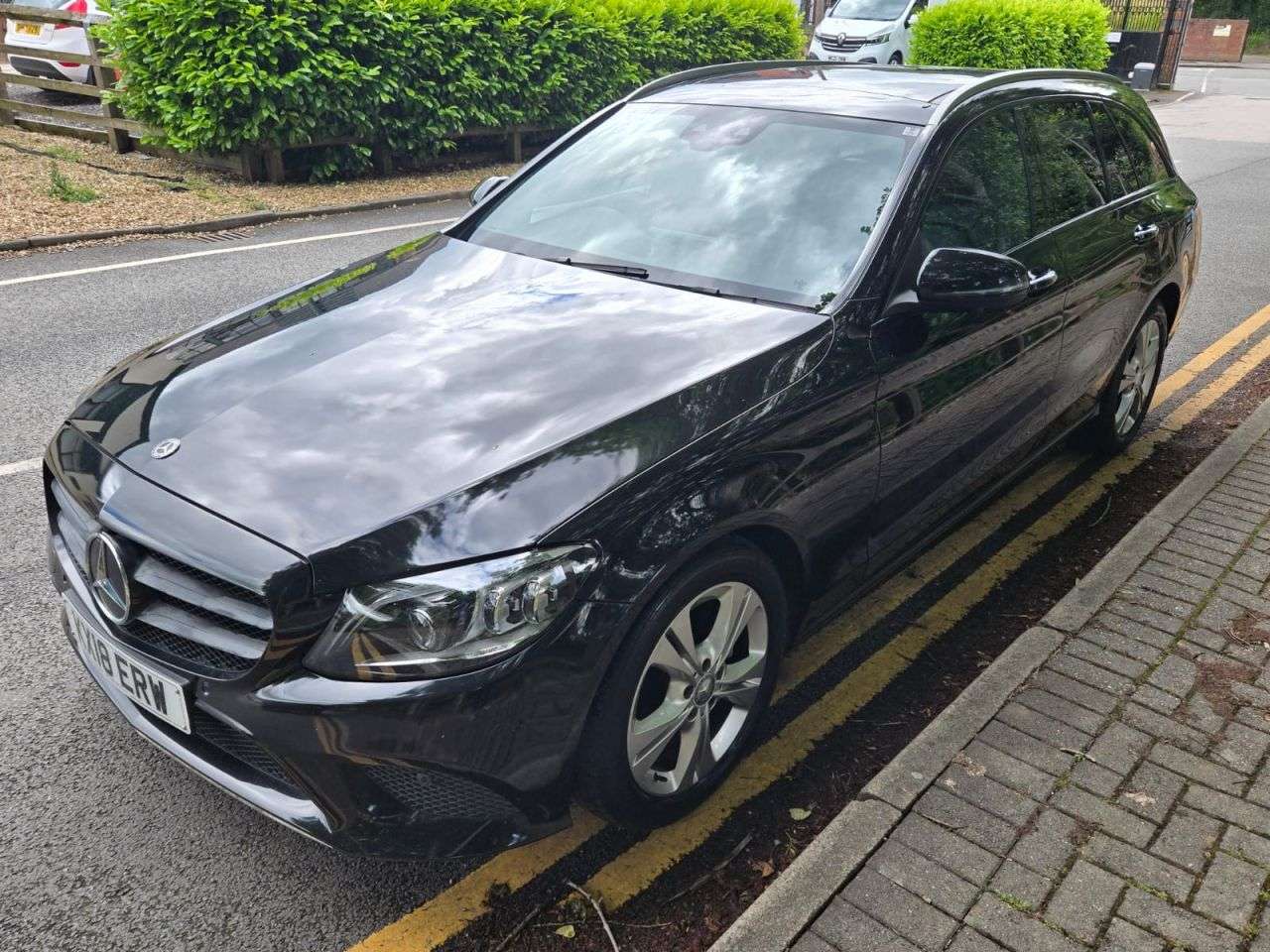 A 2018 MERCEDES-BENZ C-CLASS 2.0 C220d Sport Estate 5dr Diesel G-Tronic+ Euro 6 (s/s) (194 ps) A 2018 MERCEDES-BENZ C-CLASS 2.0 C220d Sport Estate 5dr Diesel G-Tronic+ Euro 6 (s/s) (194 ps)