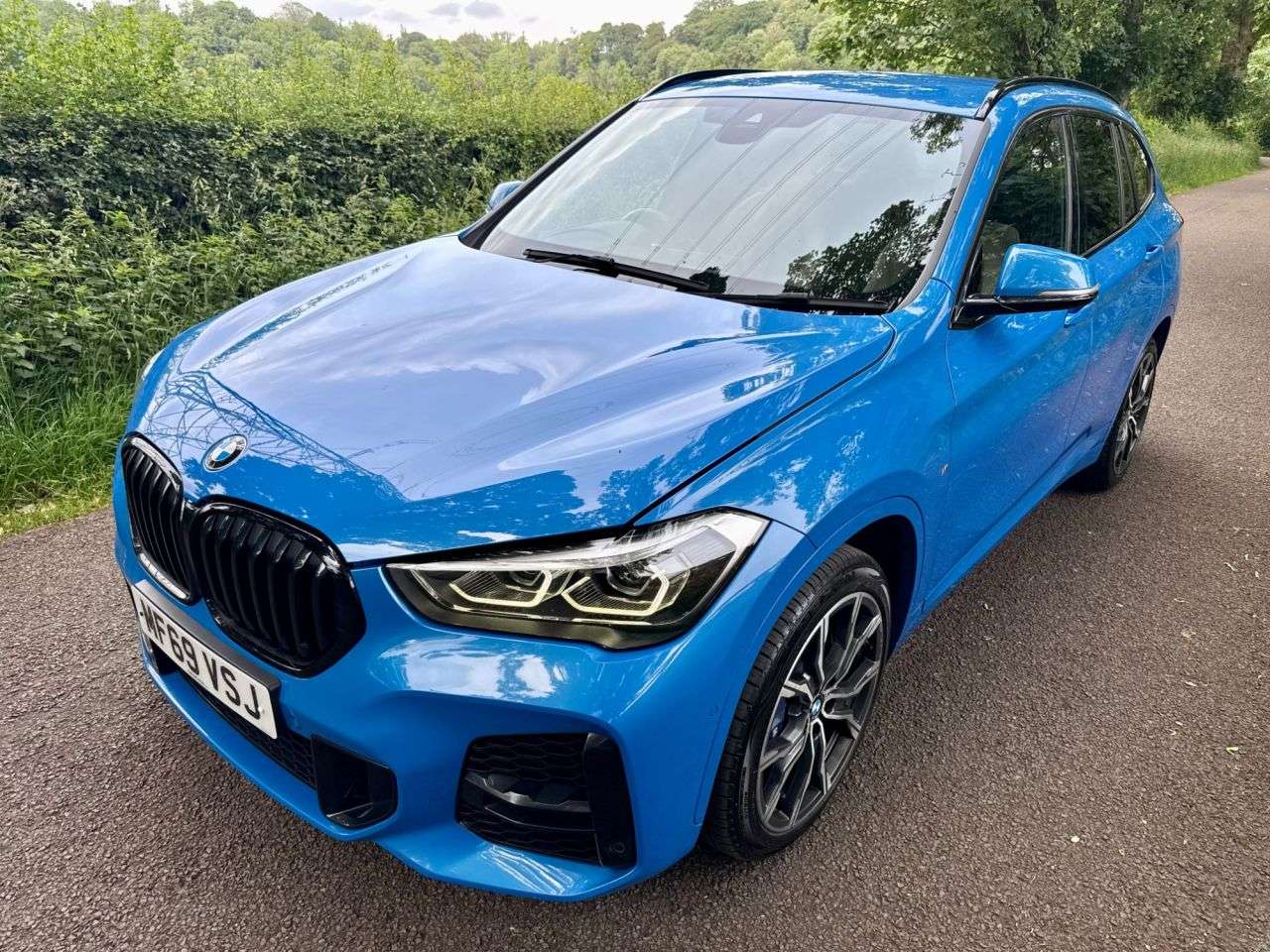 A 2019 BMW X1 2.0 20i GPF M Sport SUV 5dr Petrol DCT sDrive Euro 6 (s/s) (192 ps) + SERVI A 2019 BMW X1 2.0 20i GPF M Sport SUV 5dr Petrol DCT sDrive Euro 6 (s/s) (192 ps) + SERVI