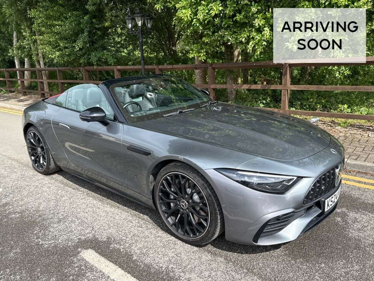 A 2024 MERCEDES-BENZ SL 2.0 SL43 MHEV AMG (Premium Plus) Convertible 2dr Petrol Hybrid SpdS MCT Eur A 2024 MERCEDES-BENZ SL 2.0 SL43 MHEV AMG (Premium Plus) Convertible 2dr Petrol Hybrid SpdS MCT Eur
