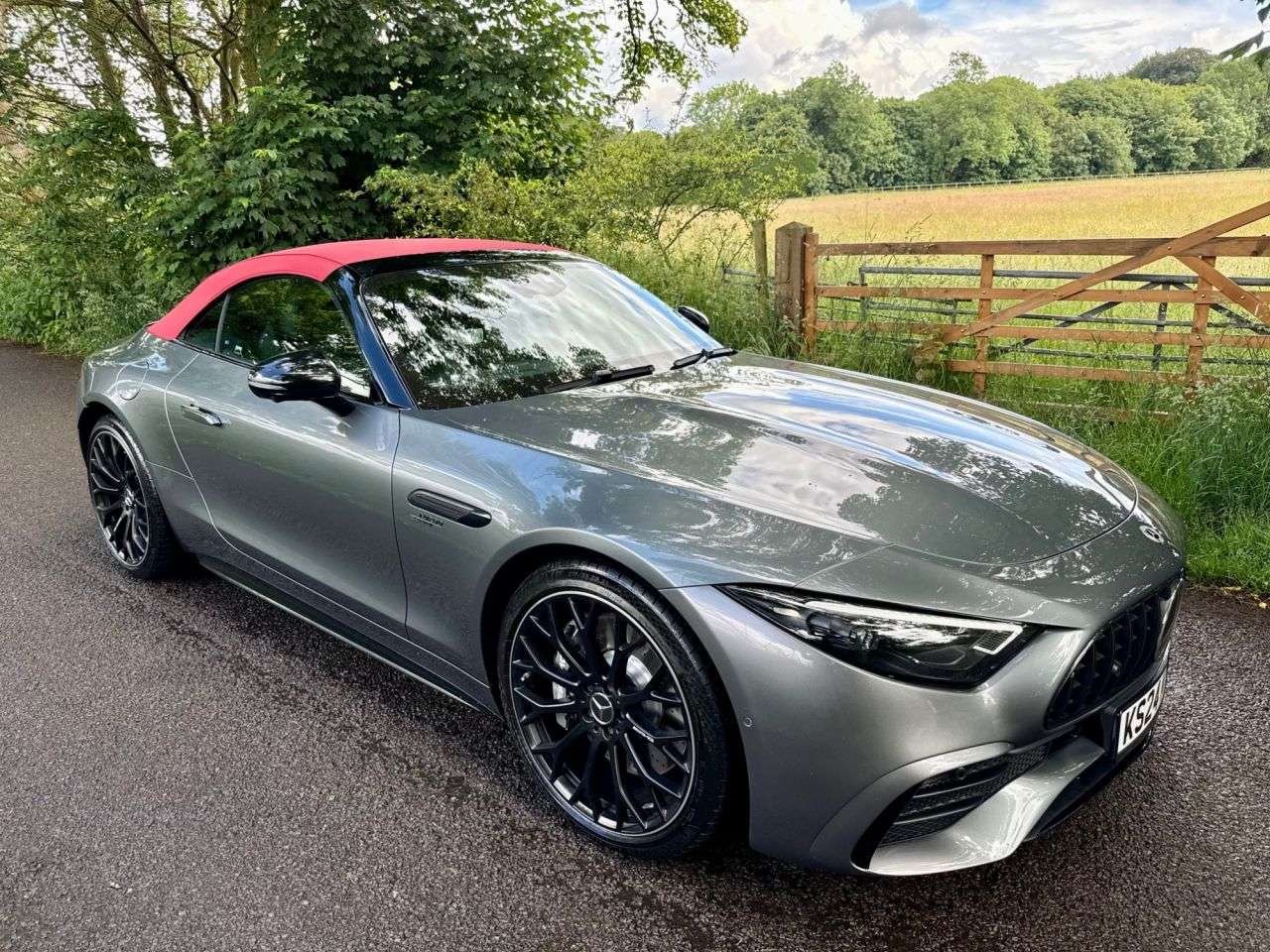 A 2024 MERCEDES-BENZ SL 2.0 SL43 MHEV AMG (Premium Plus) Convertible 2dr Petrol Hybrid SpdS MCT Eur A 2024 MERCEDES-BENZ SL 2.0 SL43 MHEV AMG (Premium Plus) Convertible 2dr Petrol Hybrid SpdS MCT Eur