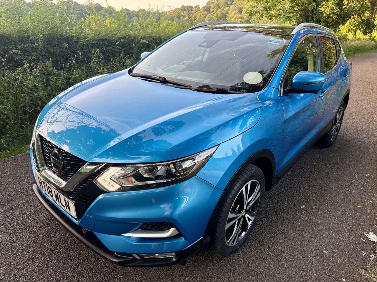 A 2018 NISSAN QASHQAI 1.5 dCi N-Connecta SUV 5dr Diesel Manual Euro 6 (s/s) (110 ps) + SERVICE HI A 2018 NISSAN QASHQAI 1.5 dCi N-Connecta SUV 5dr Diesel Manual Euro 6 (s/s) (110 ps) + SERVICE HI