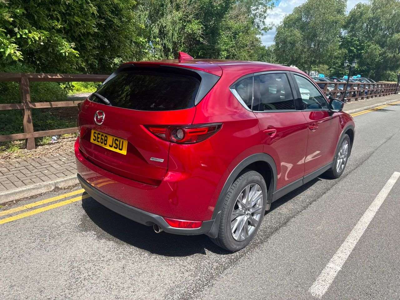 A 2019 MAZDA CX-5 2.0 SKYACTIV-G Sport Nav+ SUV 5dr Petrol Manual Euro 6 (s/s) (165 ps) A 2019 MAZDA CX-5 2.0 SKYACTIV-G Sport Nav+ SUV 5dr Petrol Manual Euro 6 (s/s) (165 ps)