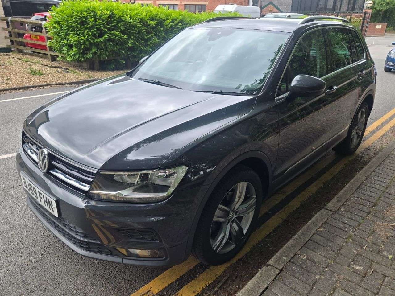 A 2019 VOLKSWAGEN TIGUAN 2.0 TDI Match SUV 5dr Diesel DSG 4Motion Euro 6 (s/s) (150 ps) A 2019 VOLKSWAGEN TIGUAN 2.0 TDI Match SUV 5dr Diesel DSG 4Motion Euro 6 (s/s) (150 ps)