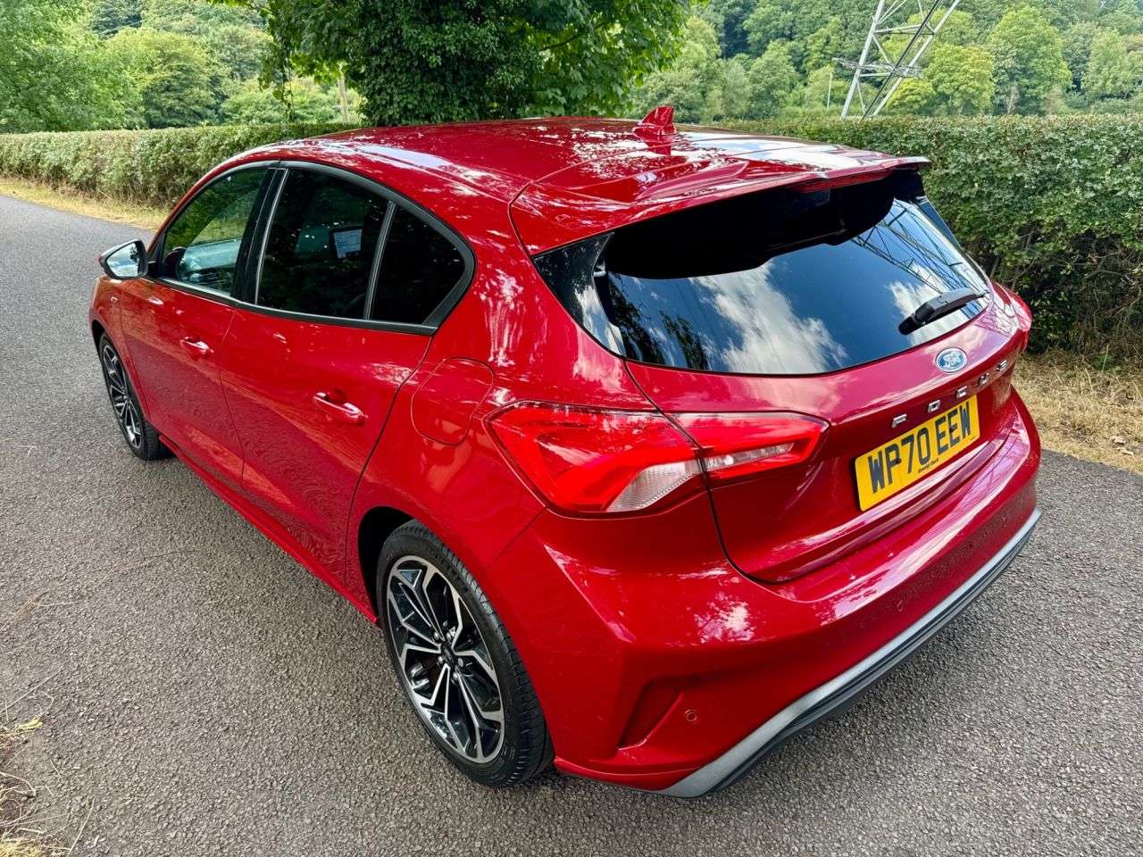 A 2020 FORD FOCUS 1.5 EcoBlue ST-Line X Hatchback 5dr Diesel Manual Euro 6 (s/s) (120 ps) + S A 2020 FORD FOCUS 1.5 EcoBlue ST-Line X Hatchback 5dr Diesel Manual Euro 6 (s/s) (120 ps) + S