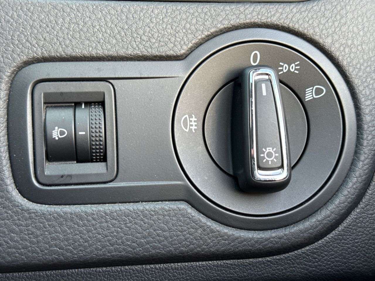 2015 VOLKSWAGEN POLO 2015 VOLKSWAGEN POLO