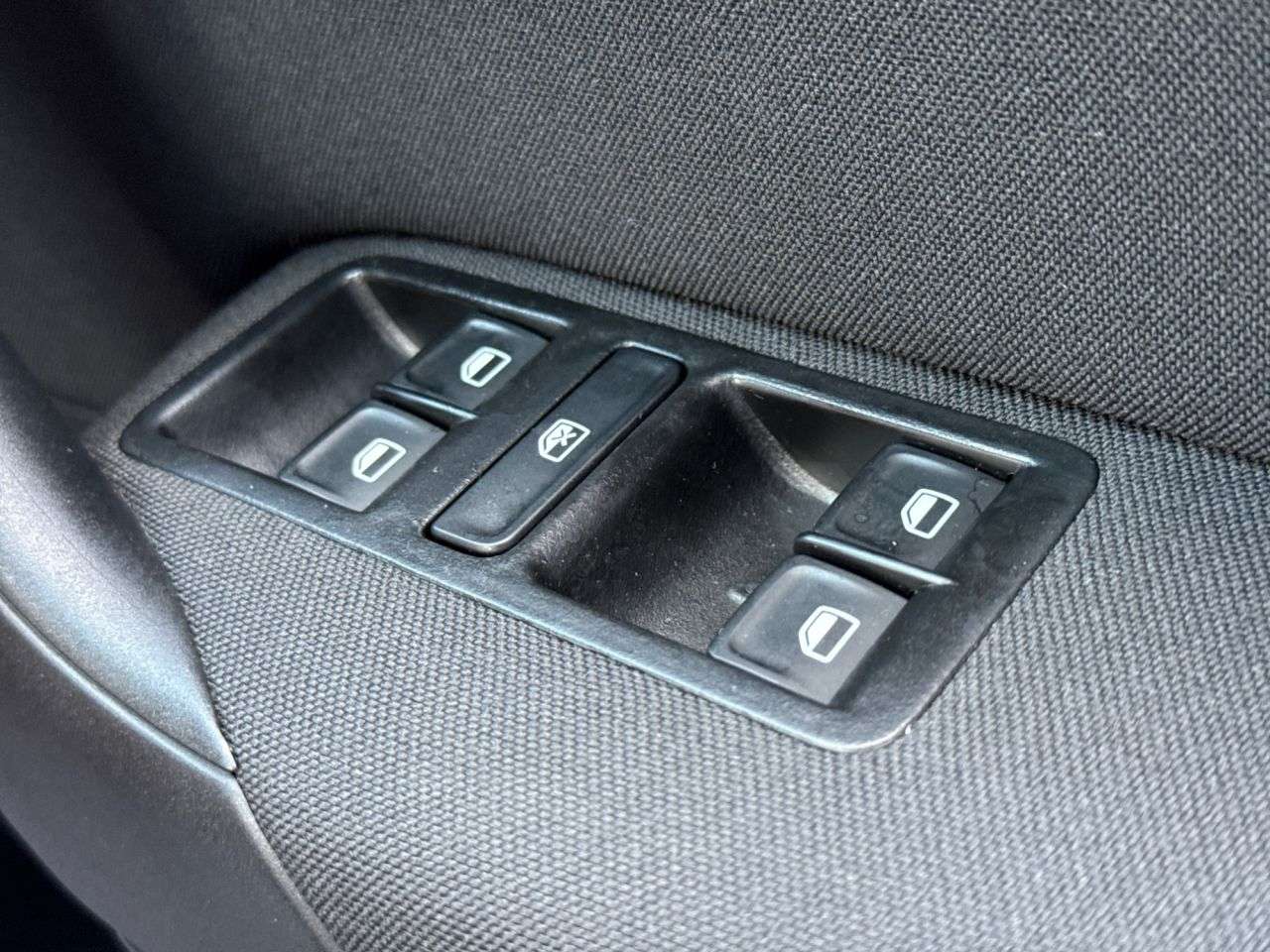 2015 VOLKSWAGEN POLO 2015 VOLKSWAGEN POLO