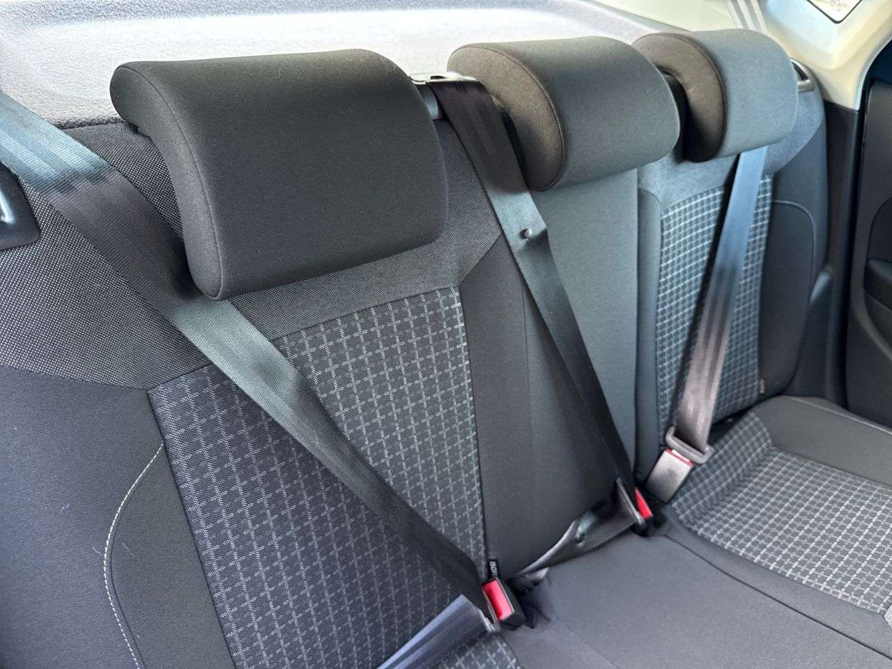 2015 VOLKSWAGEN POLO 2015 VOLKSWAGEN POLO