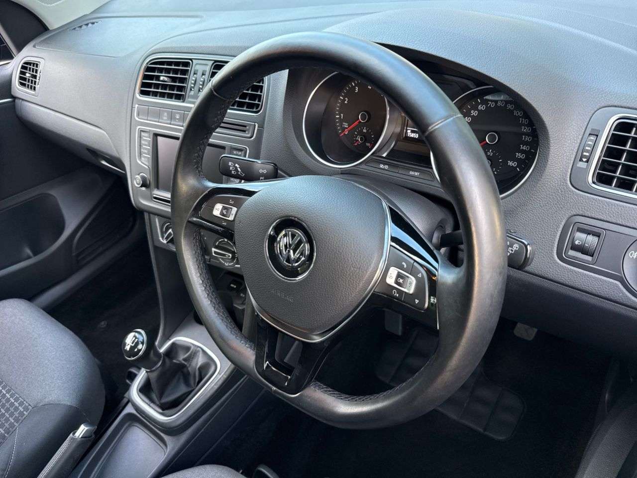 2015 VOLKSWAGEN POLO 2015 VOLKSWAGEN POLO