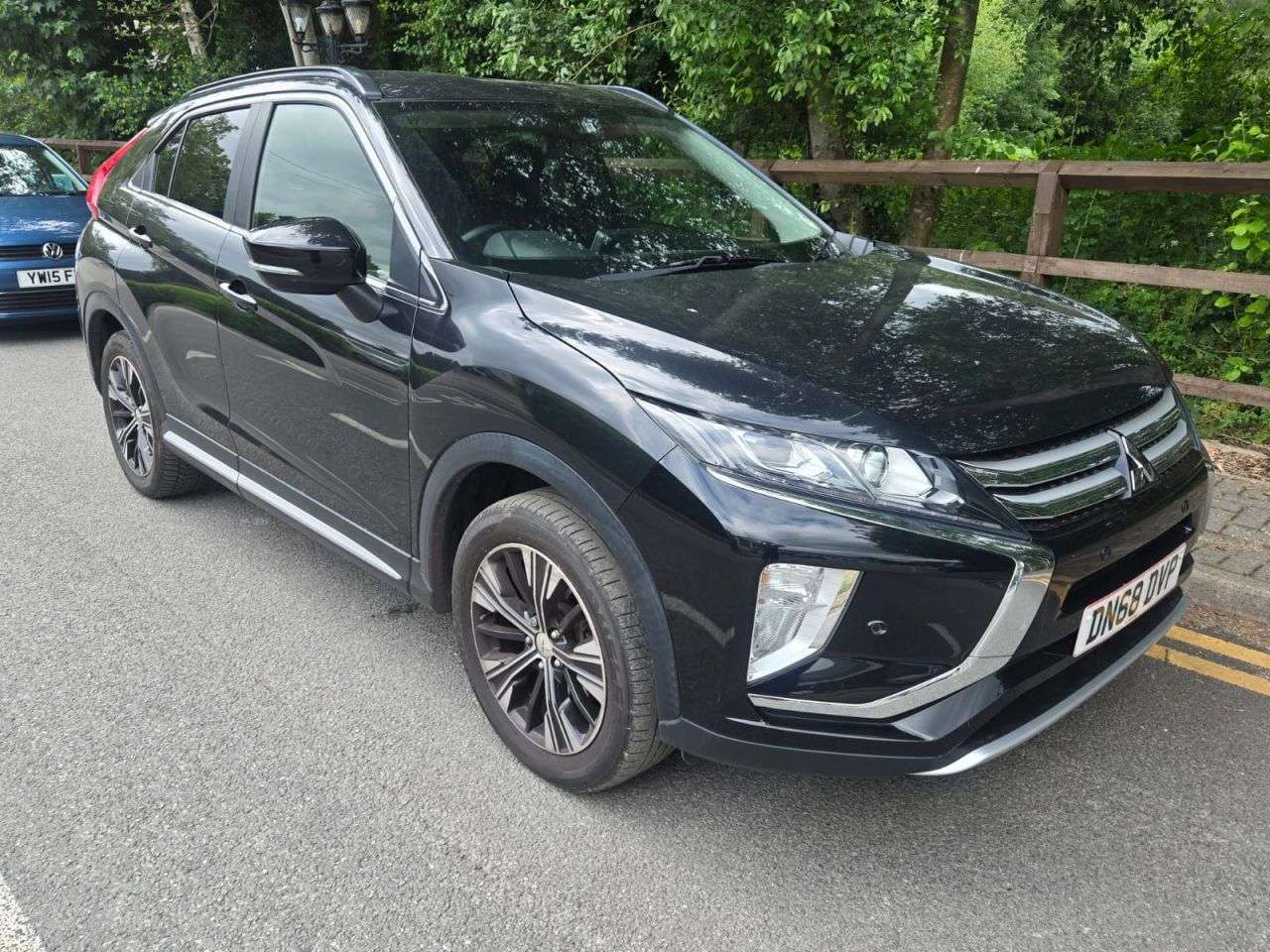 A 2018 MITSUBISHI ECLIPSE CROSS 1.5T 3 SUV 5dr Petrol CVT 4WD Euro 6 (s/s) (163 ps) A 2018 MITSUBISHI ECLIPSE CROSS 1.5T 3 SUV 5dr Petrol CVT 4WD Euro 6 (s/s) (163 ps)