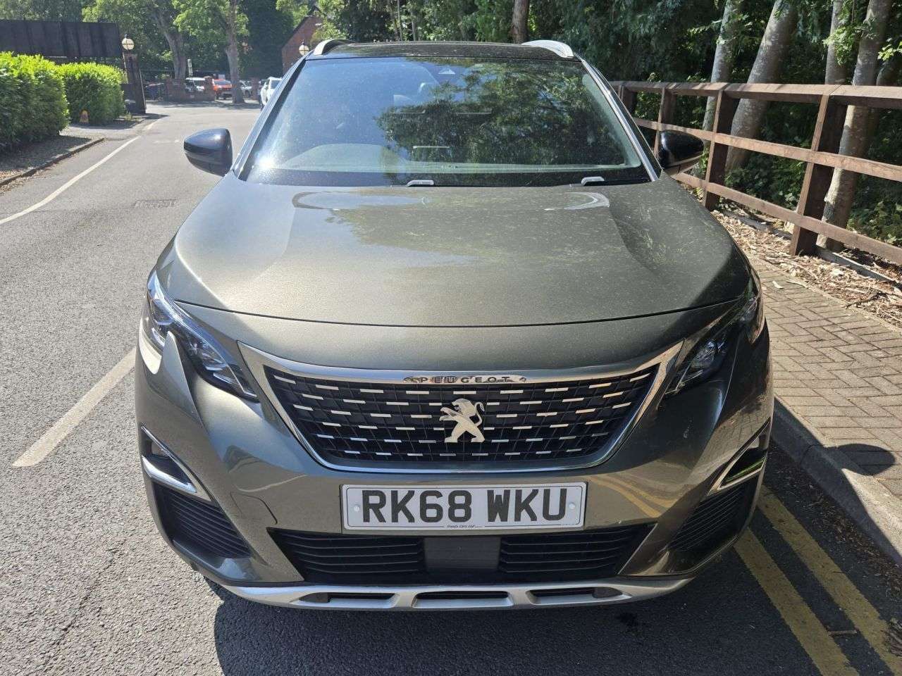 2018 PEUGEOT 5008 2018 PEUGEOT 5008