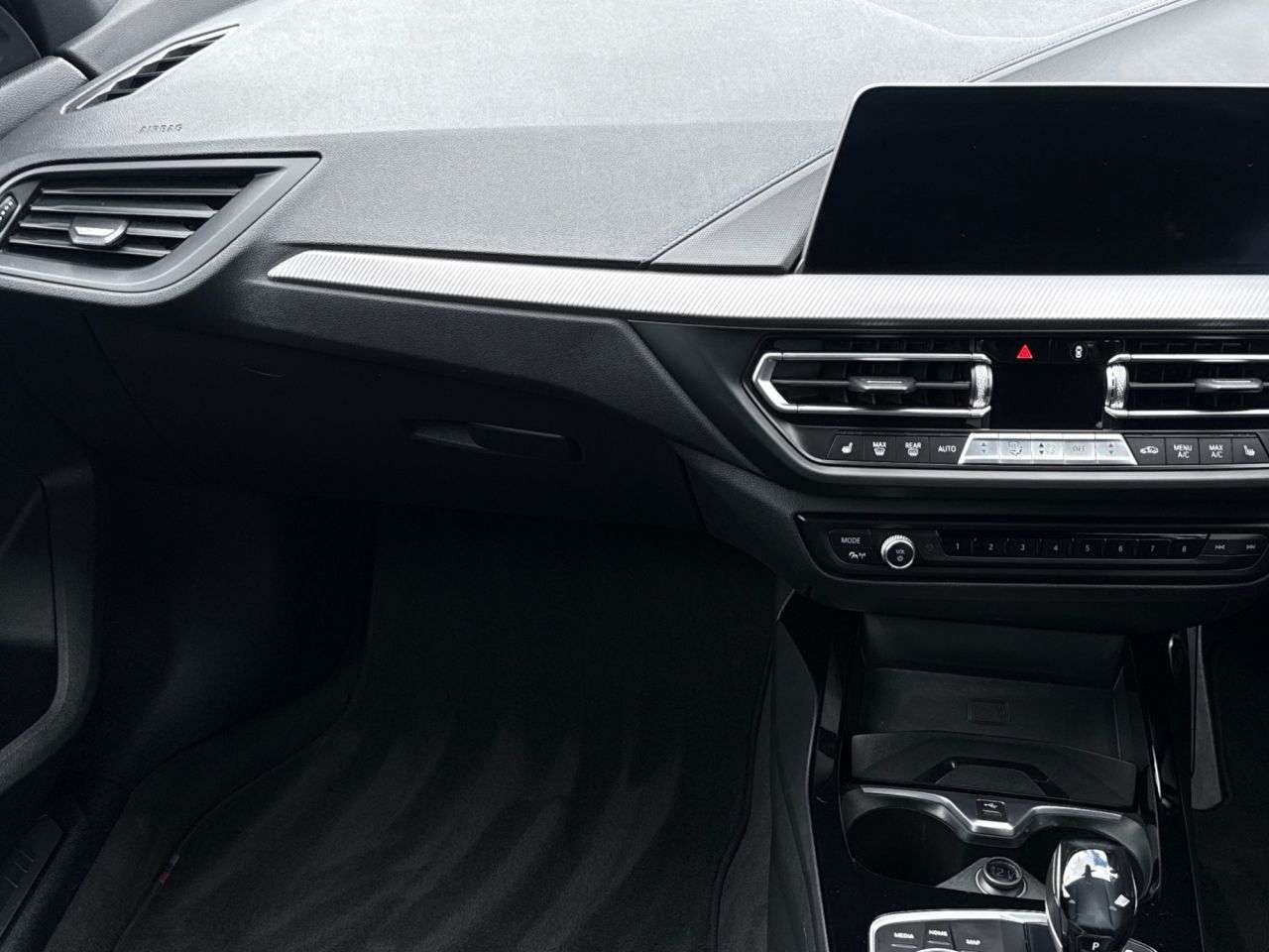 2021 BMW 1 SERIES 2021 BMW 1 SERIES