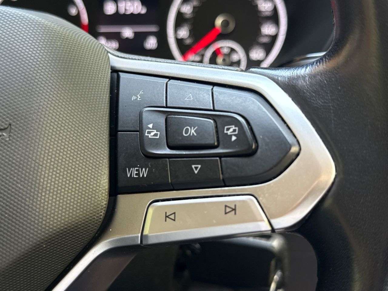 2021 VOLKSWAGEN T-CROSS 2021 VOLKSWAGEN T-CROSS