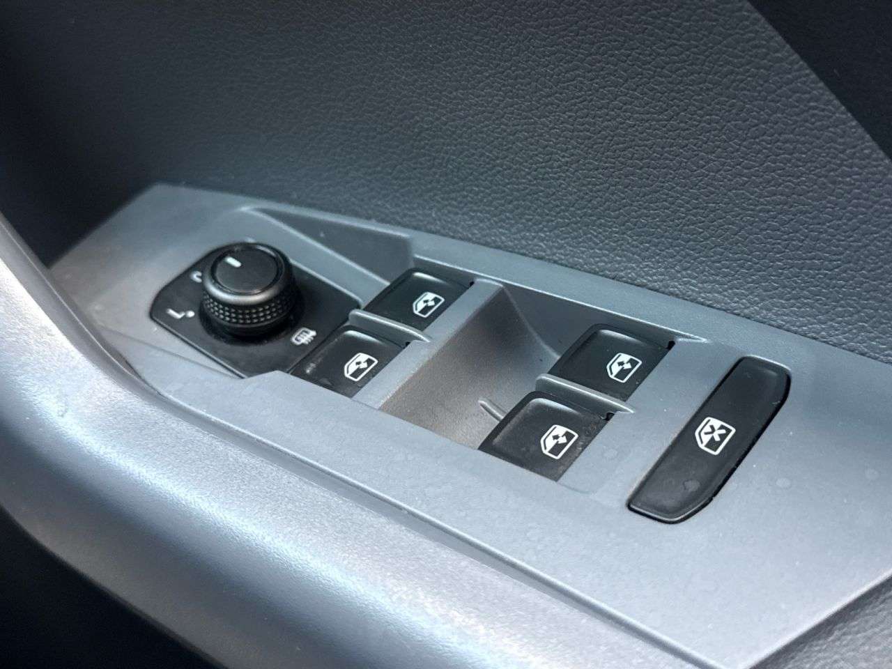 2021 VOLKSWAGEN T-CROSS 2021 VOLKSWAGEN T-CROSS