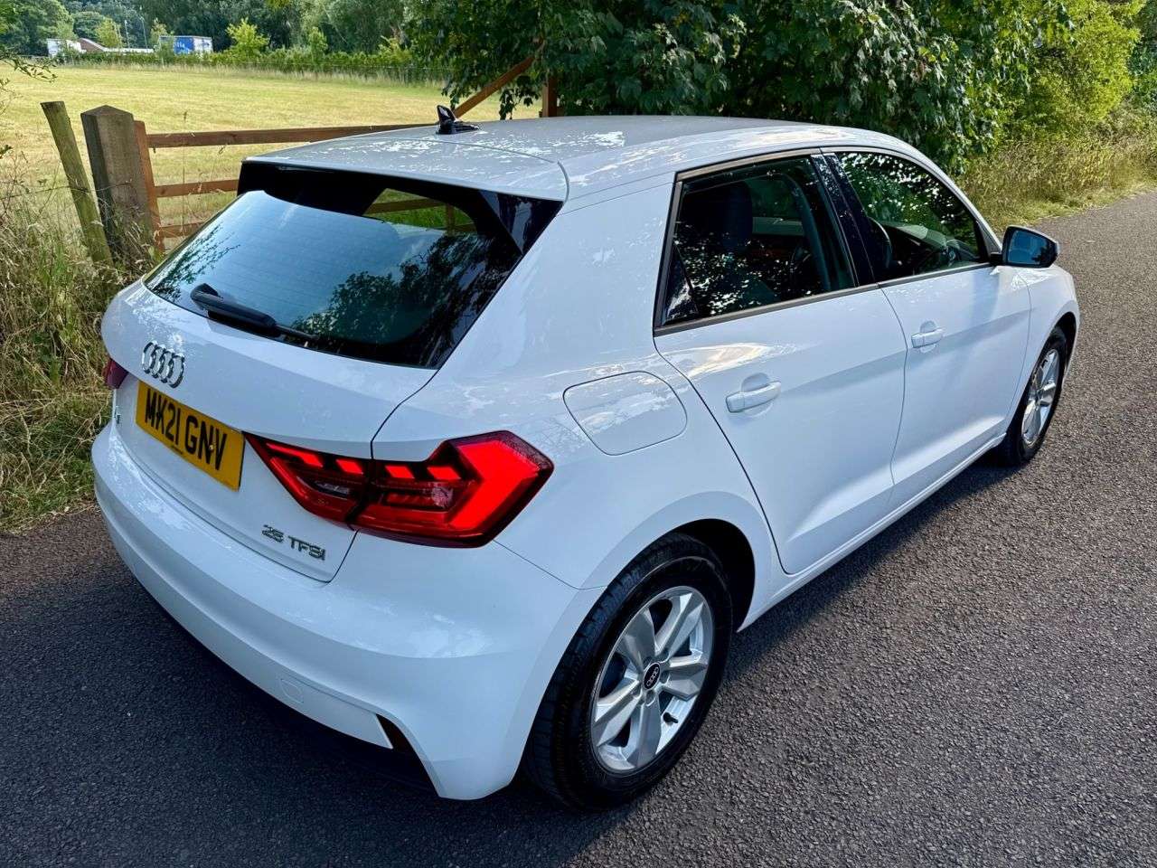 2021 AUDI A1 2021 AUDI A1