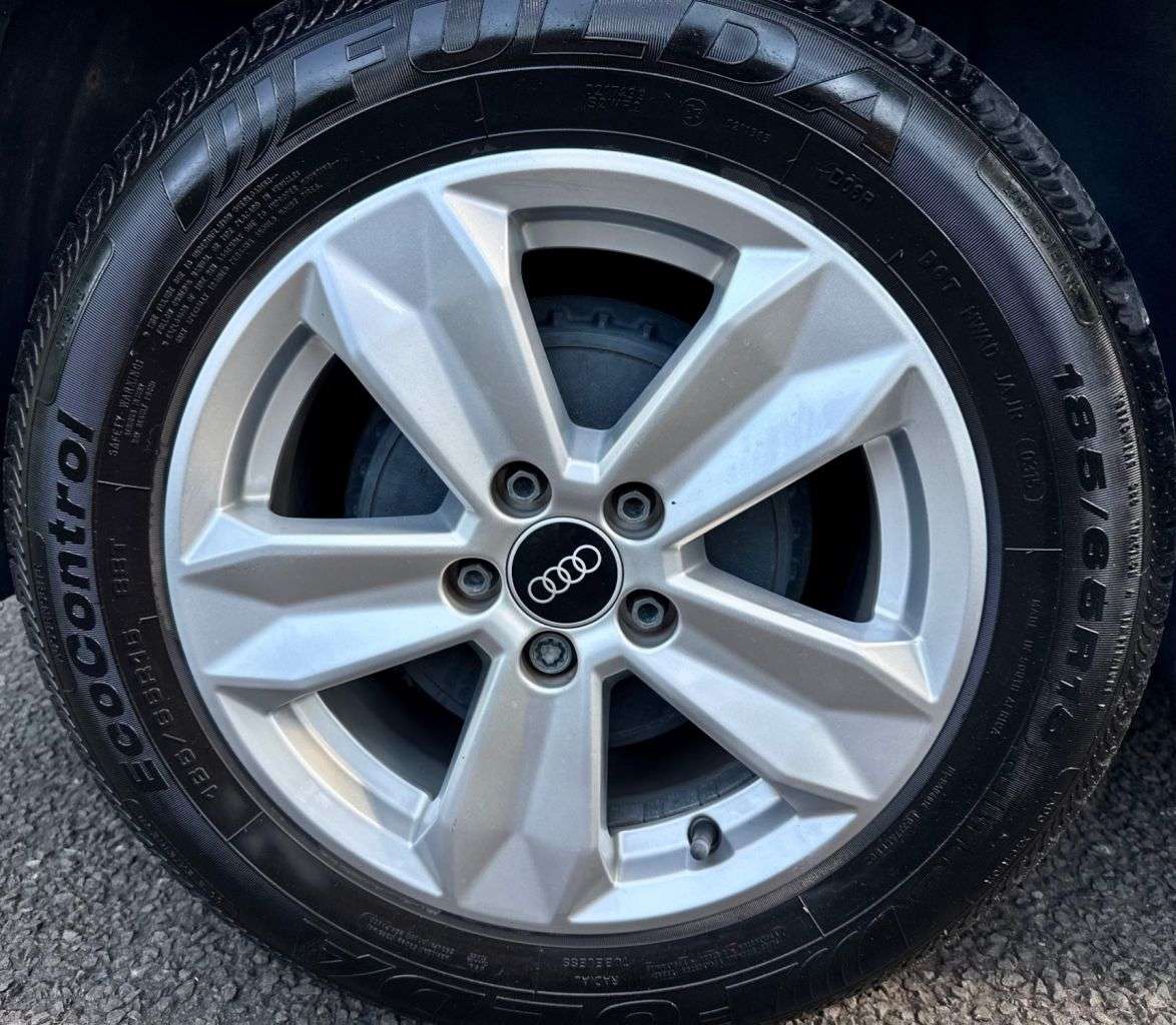 2021 AUDI A1 2021 AUDI A1