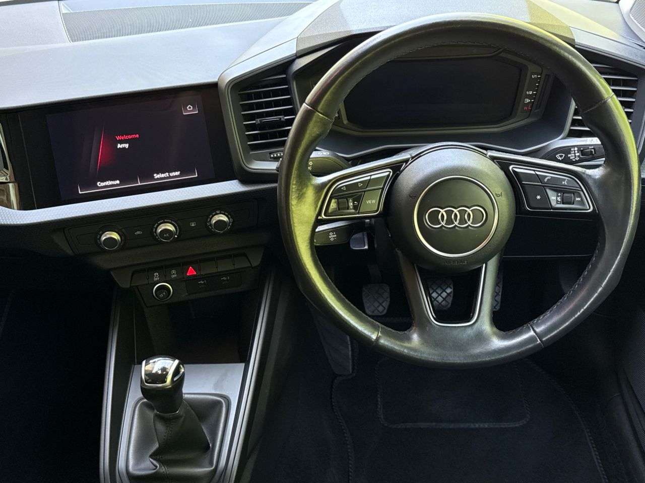 2021 AUDI A1 2021 AUDI A1