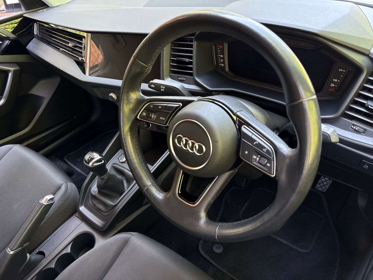 2021 AUDI A1 2021 AUDI A1