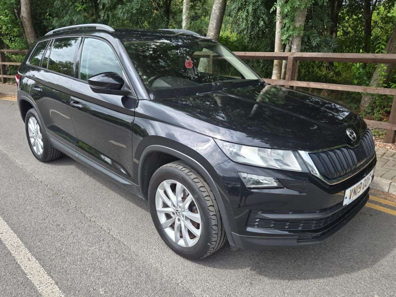 A 2019 SKODA KODIAQ 2.0 TDI SE SUV 5dr Diesel DSG 4WD Euro 6 (s/s) (5 Seat) (150 ps) A 2019 SKODA KODIAQ 2.0 TDI SE SUV 5dr Diesel DSG 4WD Euro 6 (s/s) (5 Seat) (150 ps)