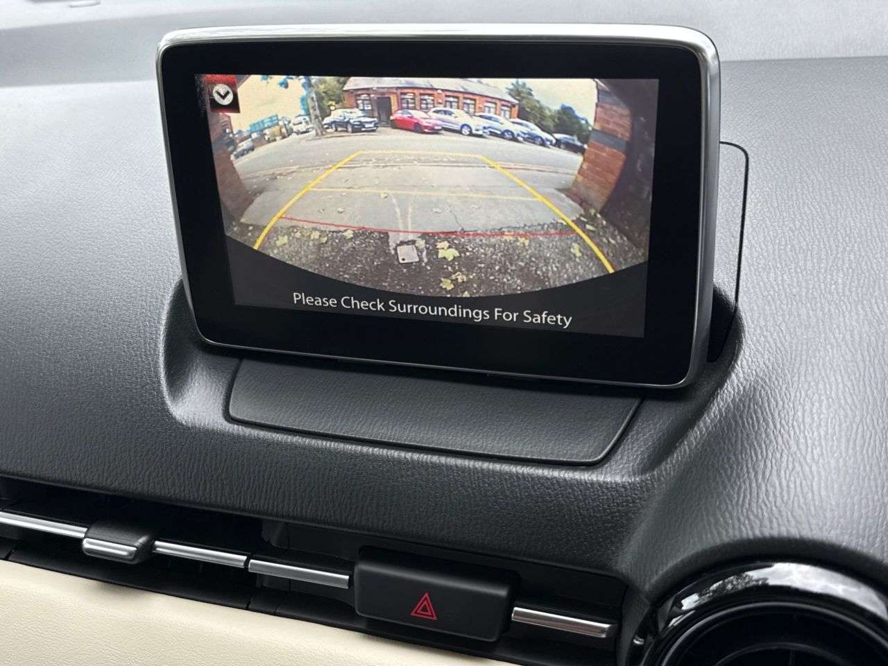 2016 MAZDA MAZDA2 2016 MAZDA MAZDA2