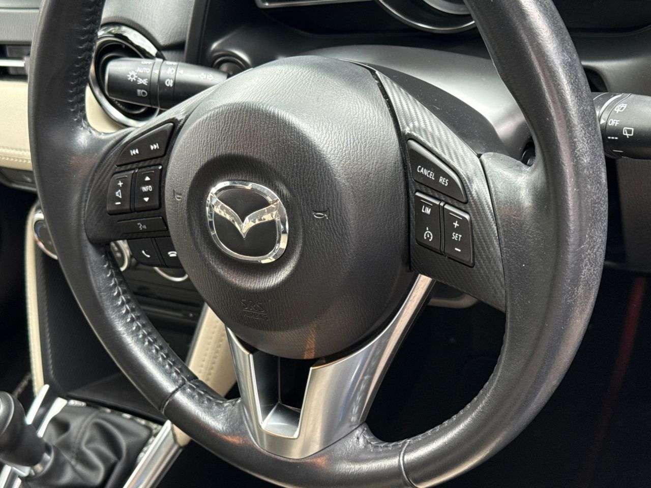 2016 MAZDA MAZDA2 2016 MAZDA MAZDA2