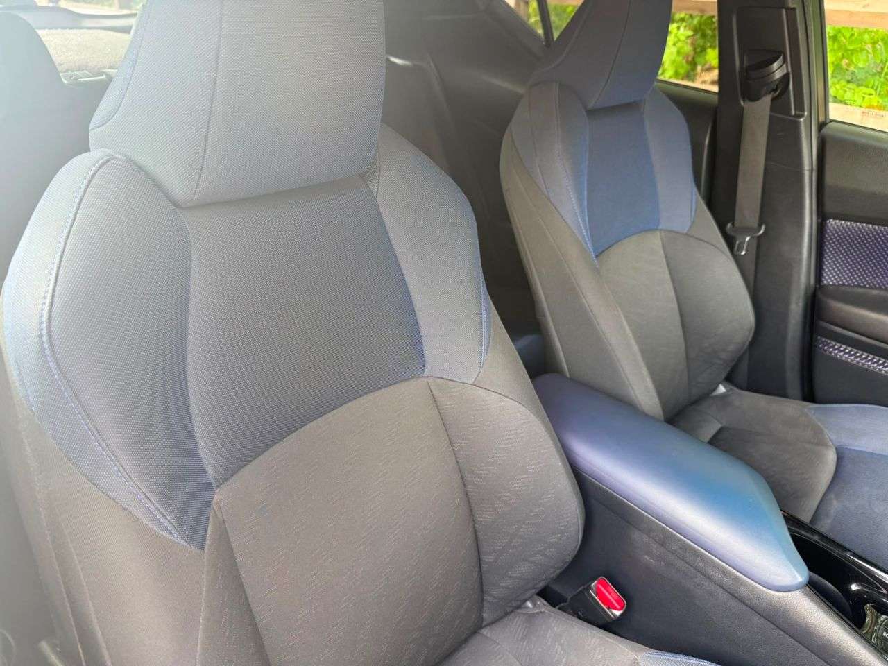 2017 TOYOTA C-HR 2017 TOYOTA C-HR