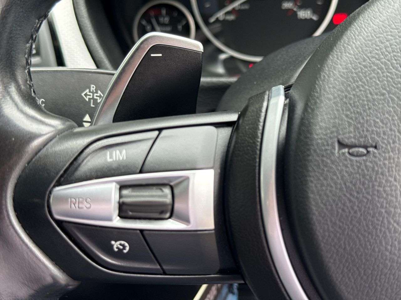 2017 BMW 3 SERIES 2017 BMW 3 SERIES