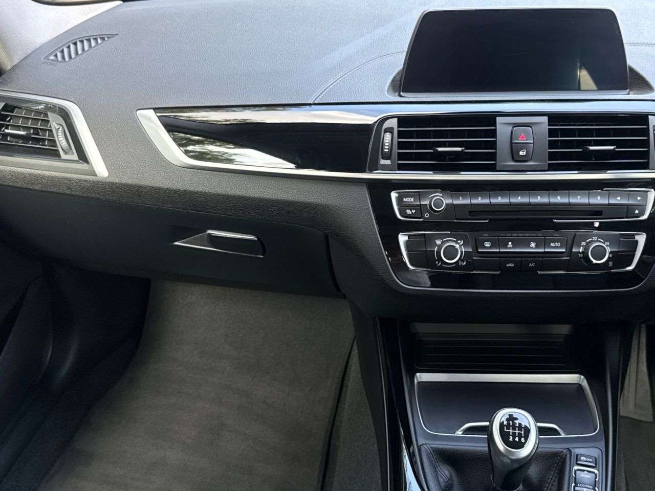 2018 BMW 1 SERIES 2018 BMW 1 SERIES