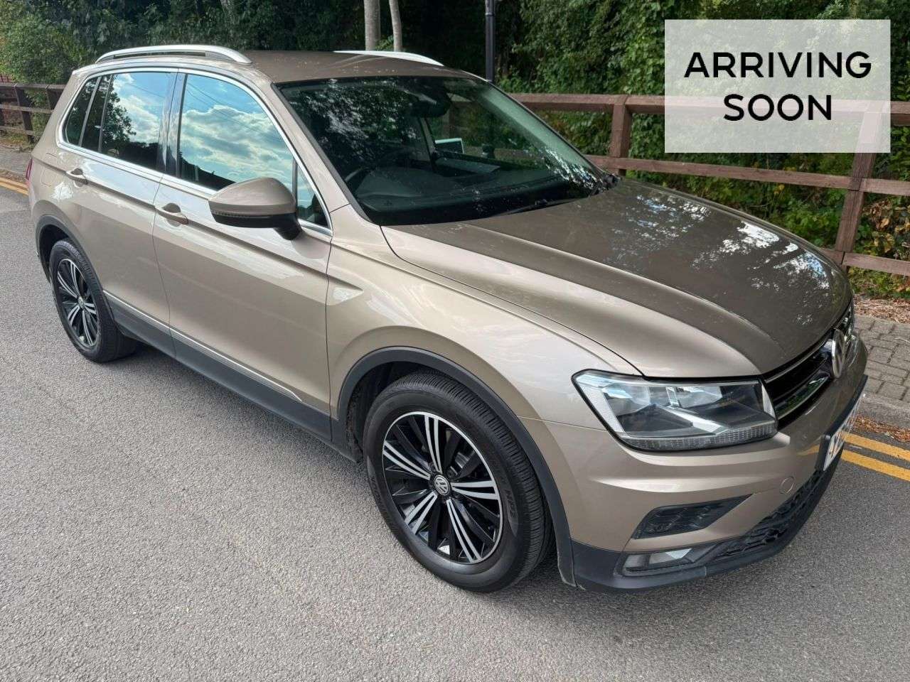 A 2018 VOLKSWAGEN TIGUAN 2.0 TDI SE Navigation SUV 5dr Diesel Manual Euro 6 (s/s) (150 ps) A 2018 VOLKSWAGEN TIGUAN 2.0 TDI SE Navigation SUV 5dr Diesel Manual Euro 6 (s/s) (150 ps)