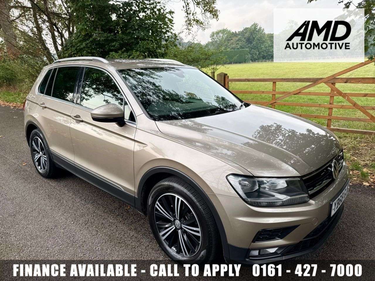 A 2018 VOLKSWAGEN TIGUAN 2.0 TDI SE Navigation SUV 5dr Diesel Manual Euro 6 (s/s) (150 ps) + SERVICE A 2018 VOLKSWAGEN TIGUAN 2.0 TDI SE Navigation SUV 5dr Diesel Manual Euro 6 (s/s) (150 ps) + SERVICE