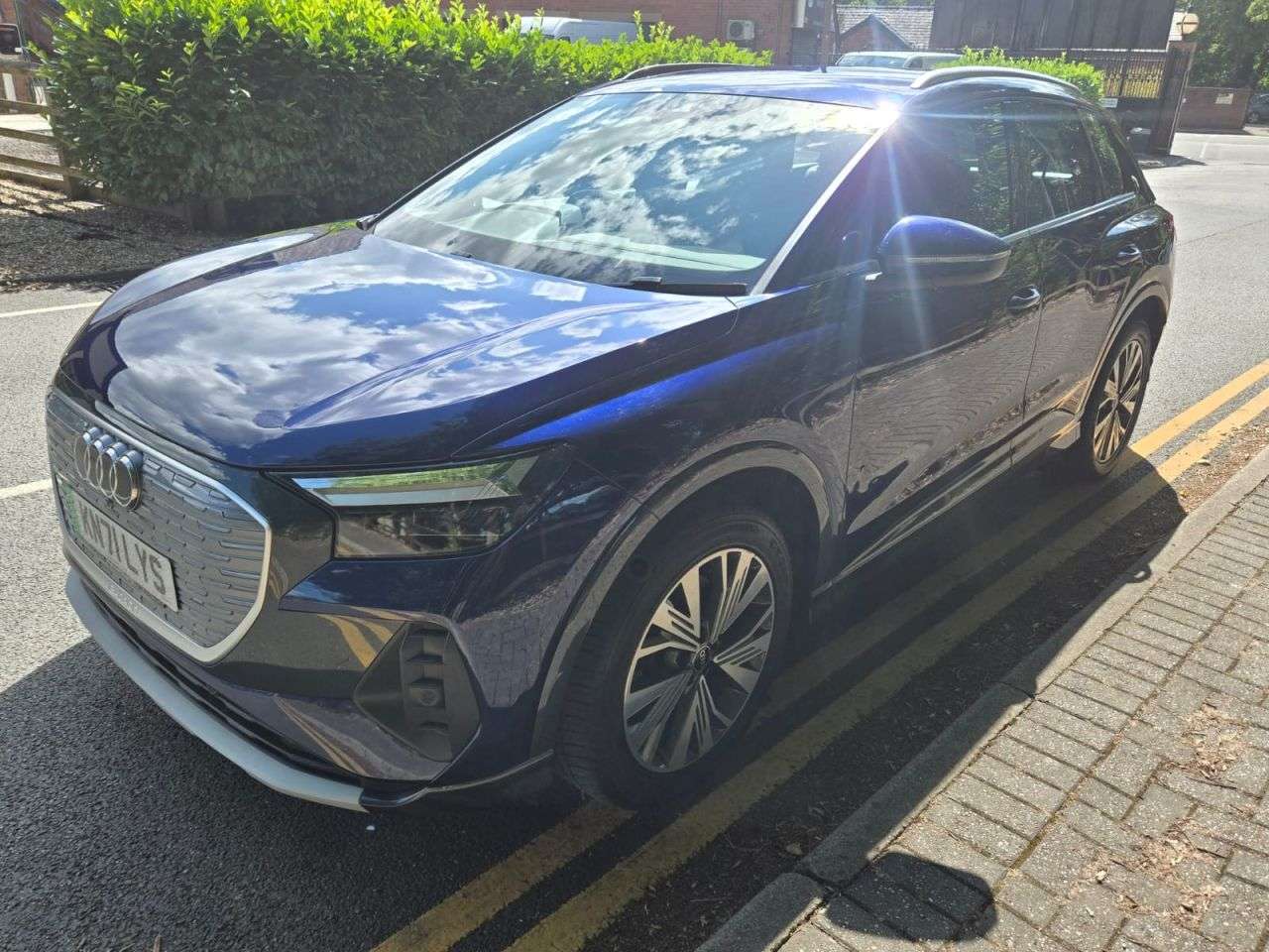 A 2021 AUDI Q4 E-TRON 35 Sport SUV 5dr Electric Automatic 55kWh (170 ps) A 2021 AUDI Q4 E-TRON 35 Sport SUV 5dr Electric Automatic 55kWh (170 ps)