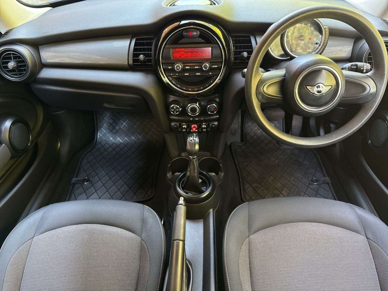 2016 MINI HATCH 2016 MINI HATCH
