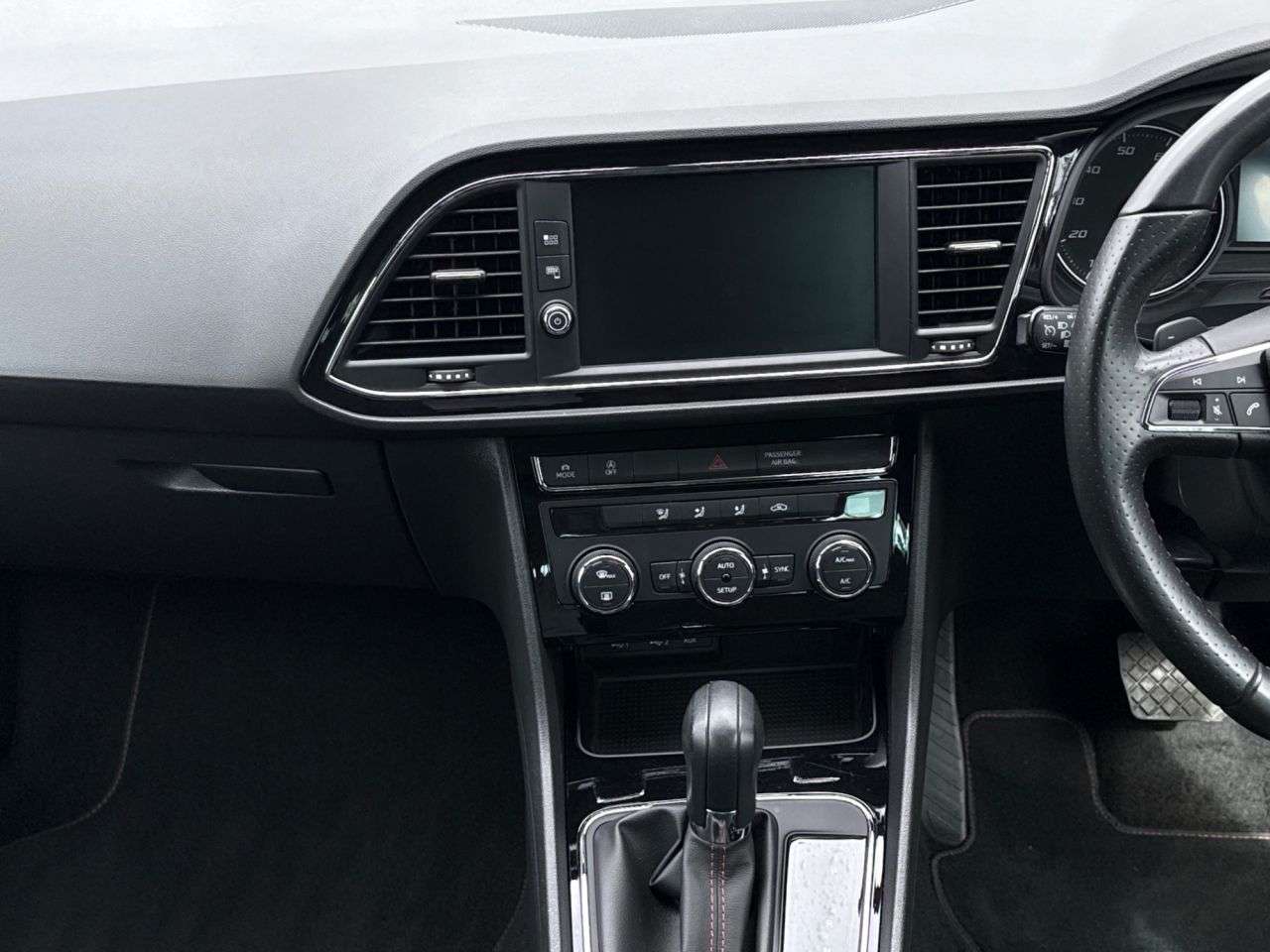 2017 SEAT LEON 2017 SEAT LEON
