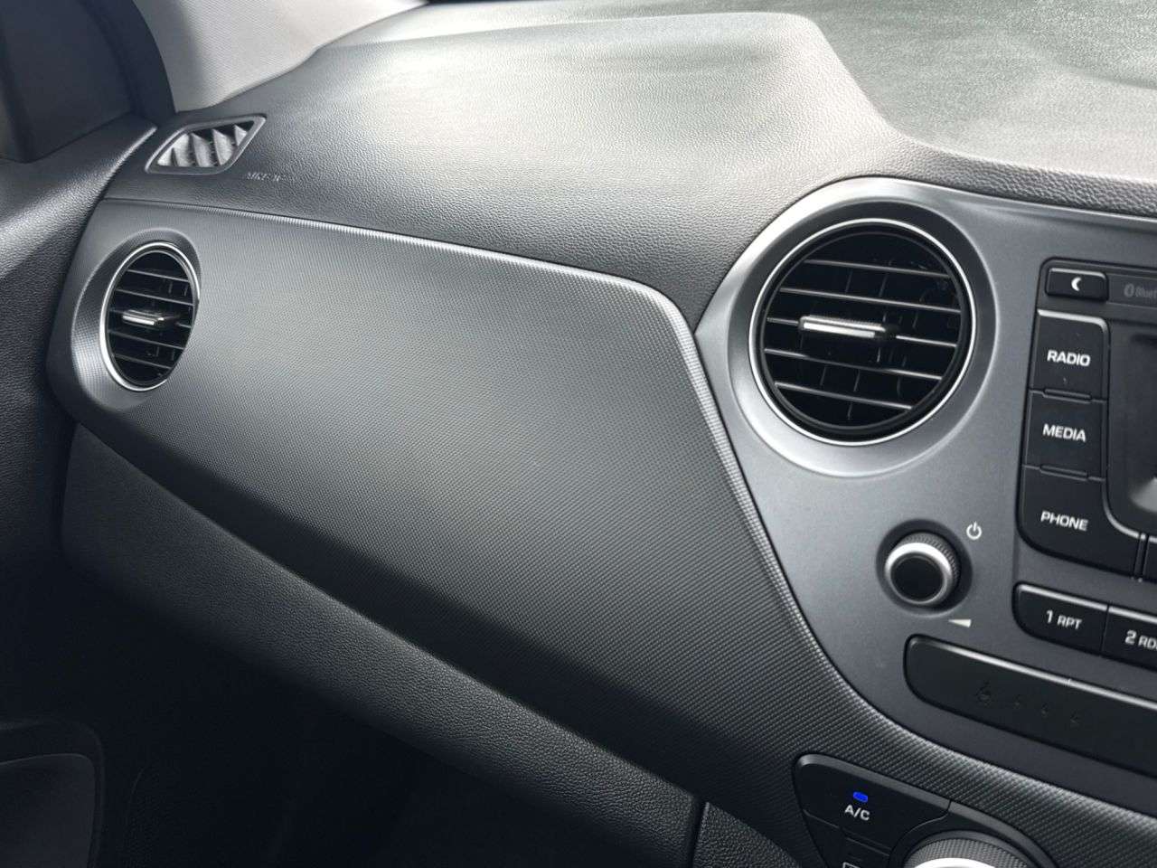 2017 HYUNDAI I10 2017 HYUNDAI I10