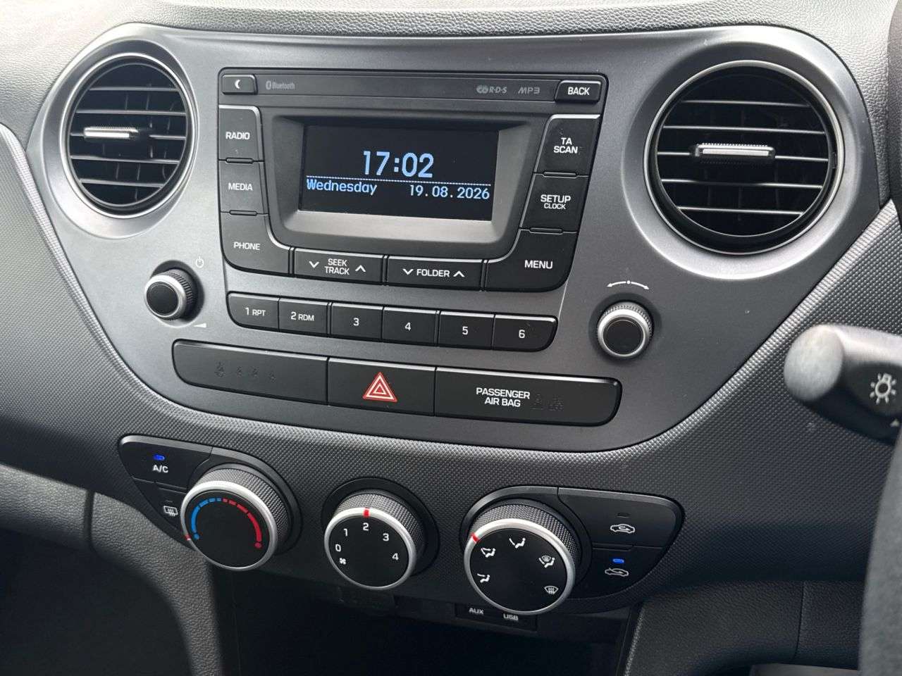 2017 HYUNDAI I10 2017 HYUNDAI I10