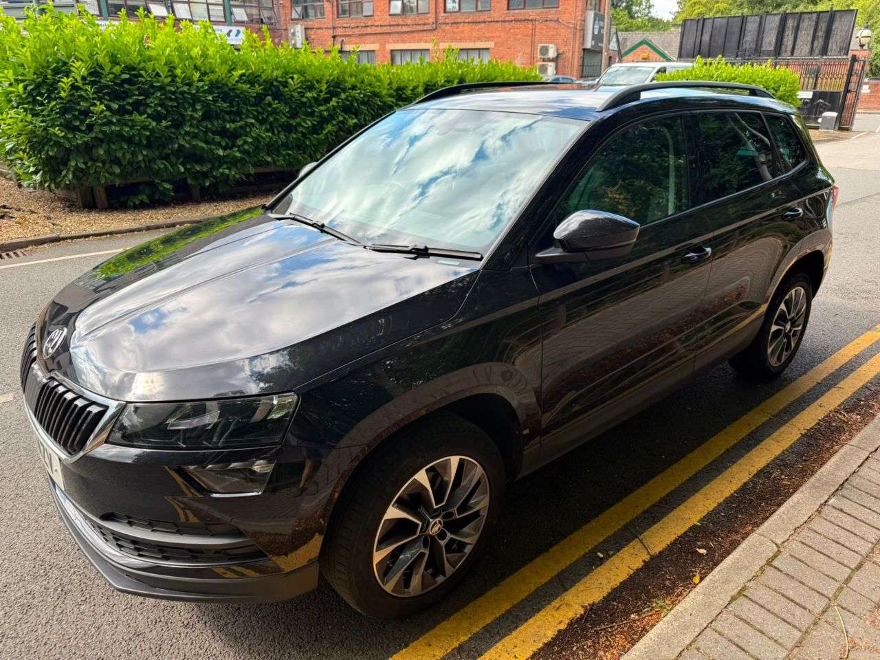 A 2021 SKODA KAROQ 1.5 TSI ACT SE Drive SUV 5dr Petrol DSG Euro 6 (s/s) (150 ps) A 2021 SKODA KAROQ 1.5 TSI ACT SE Drive SUV 5dr Petrol DSG Euro 6 (s/s) (150 ps)