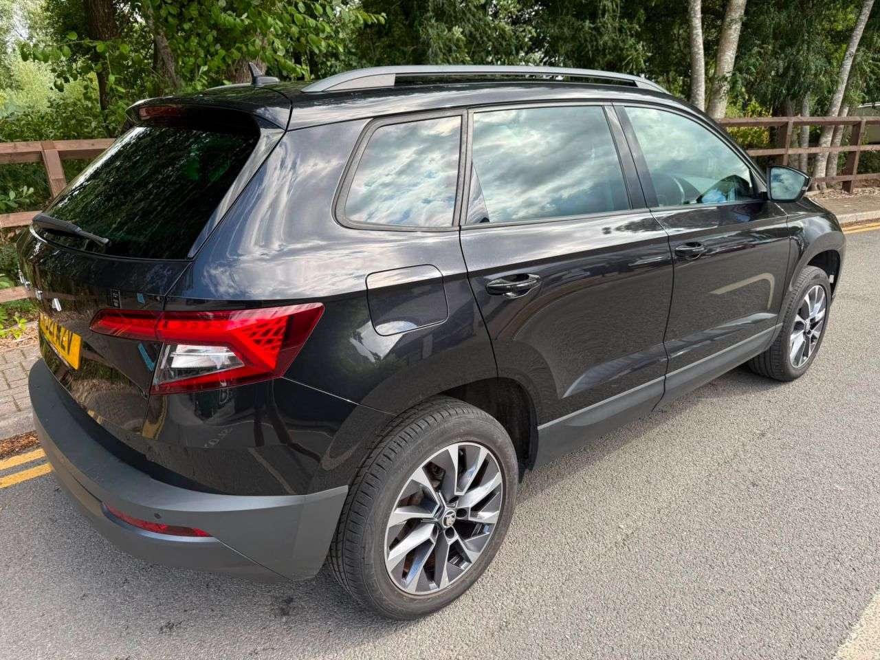 2021 SKODA KAROQ 2021 SKODA KAROQ