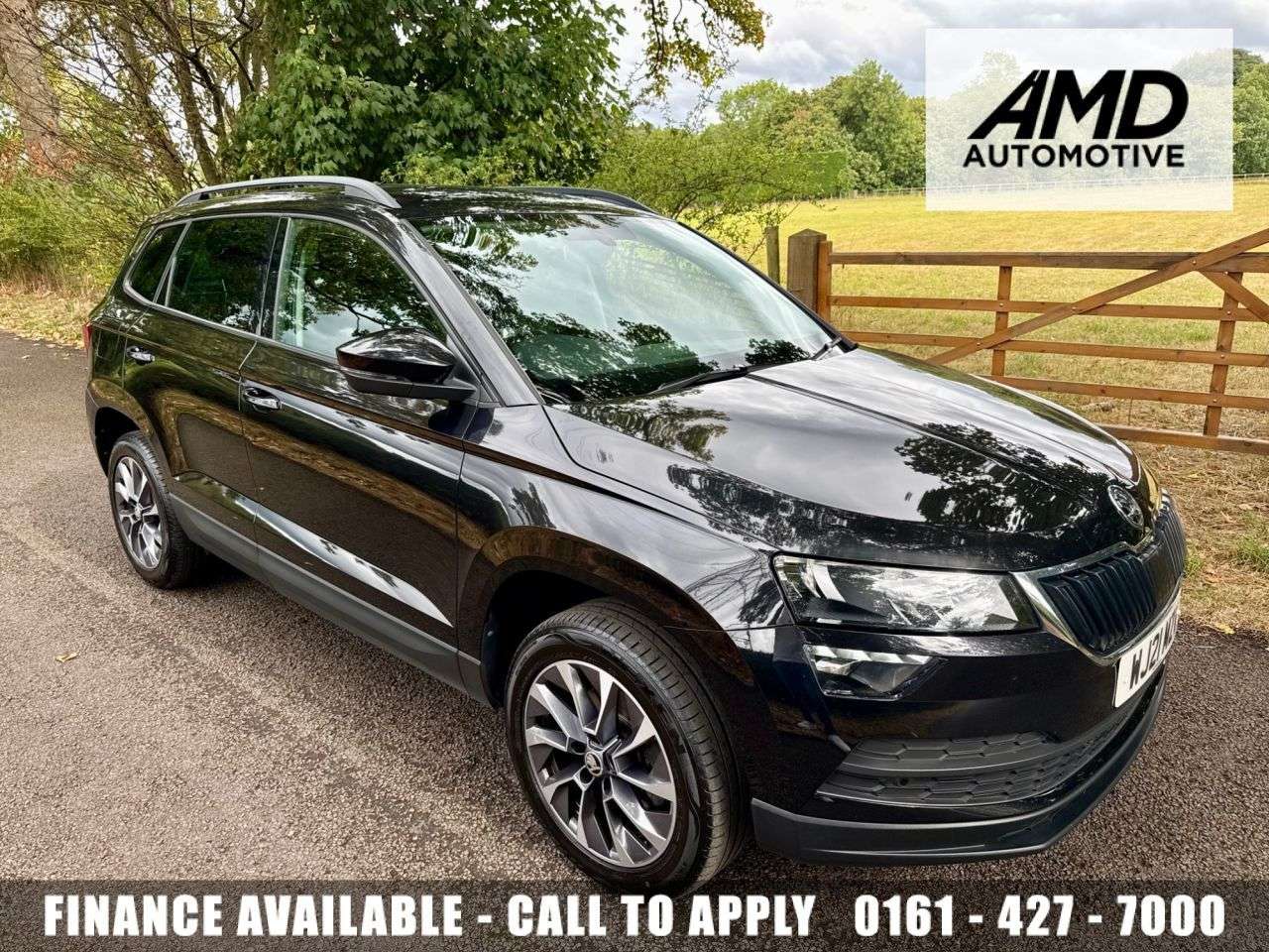 A 2021 SKODA KAROQ 1.5 TSI ACT SE Drive SUV 5dr Petrol DSG Euro 6 (s/s) (150 ps) + SERVICE HIS A 2021 SKODA KAROQ 1.5 TSI ACT SE Drive SUV 5dr Petrol DSG Euro 6 (s/s) (150 ps) + SERVICE HIS