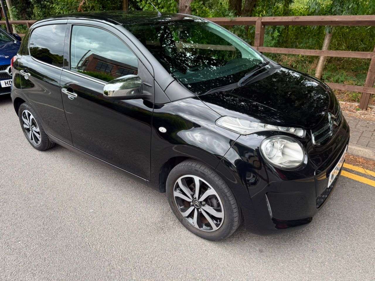 A 2019 CITROEN C1 1.0 VTi Flair Hatchback 5dr Petrol Manual Euro 6 (s/s) (72 ps) A 2019 CITROEN C1 1.0 VTi Flair Hatchback 5dr Petrol Manual Euro 6 (s/s) (72 ps)
