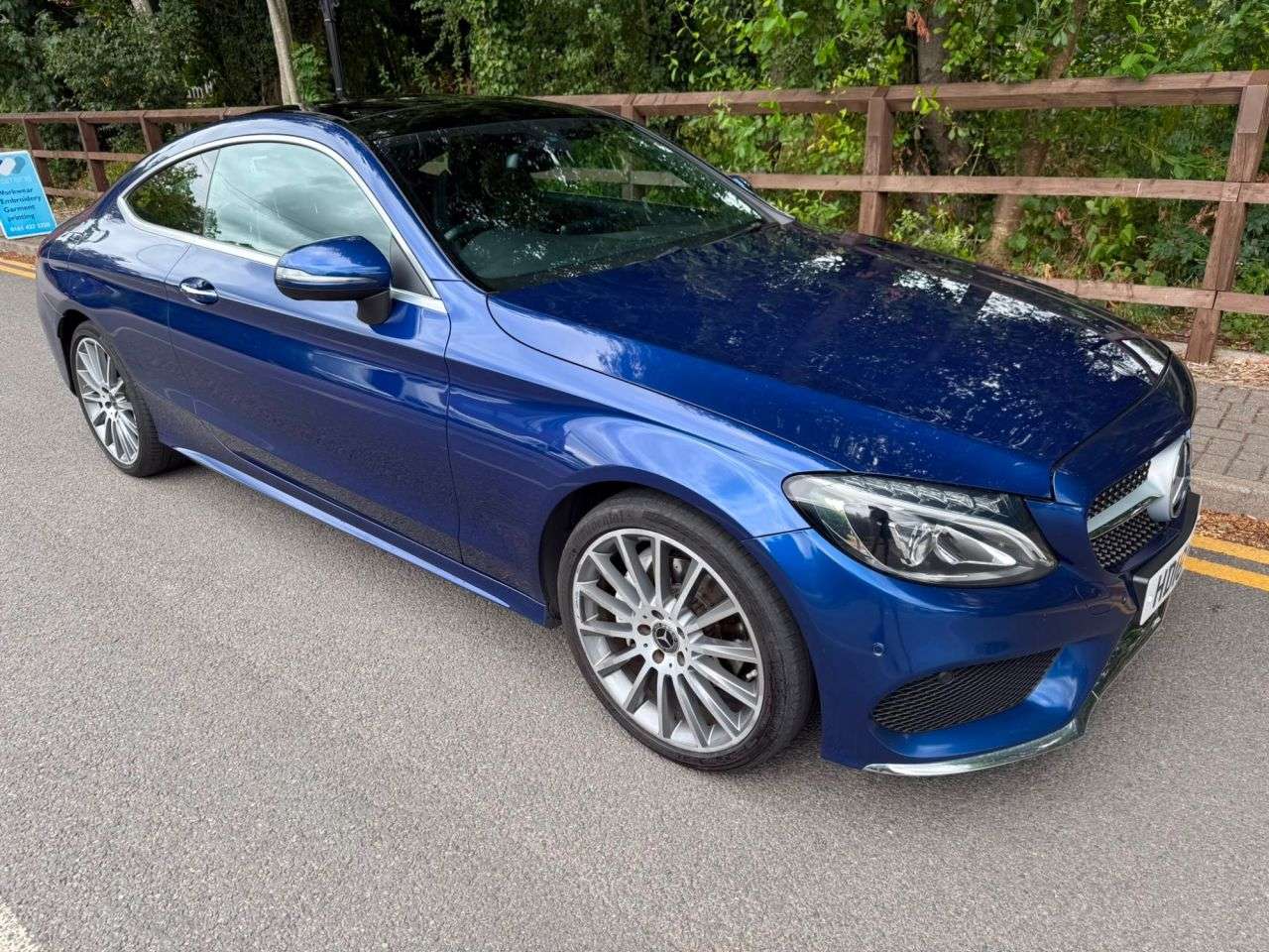 A 2018 MERCEDES-BENZ C CLASS 2.0 C200 AMG Line (Premium) Coupe 2dr Petrol G-Tronic+ Euro 6 (s/s) (184 ps A 2018 MERCEDES-BENZ C CLASS 2.0 C200 AMG Line (Premium) Coupe 2dr Petrol G-Tronic+ Euro 6 (s/s) (184 ps
