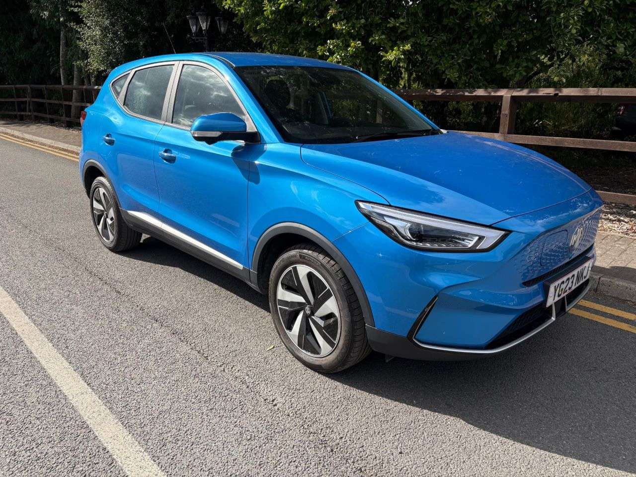 A 2023 MG MG ZS 72.6kWh SE Long Range SUV 5dr Electric Auto (156 ps) A 2023 MG MG ZS 72.6kWh SE Long Range SUV 5dr Electric Auto (156 ps)