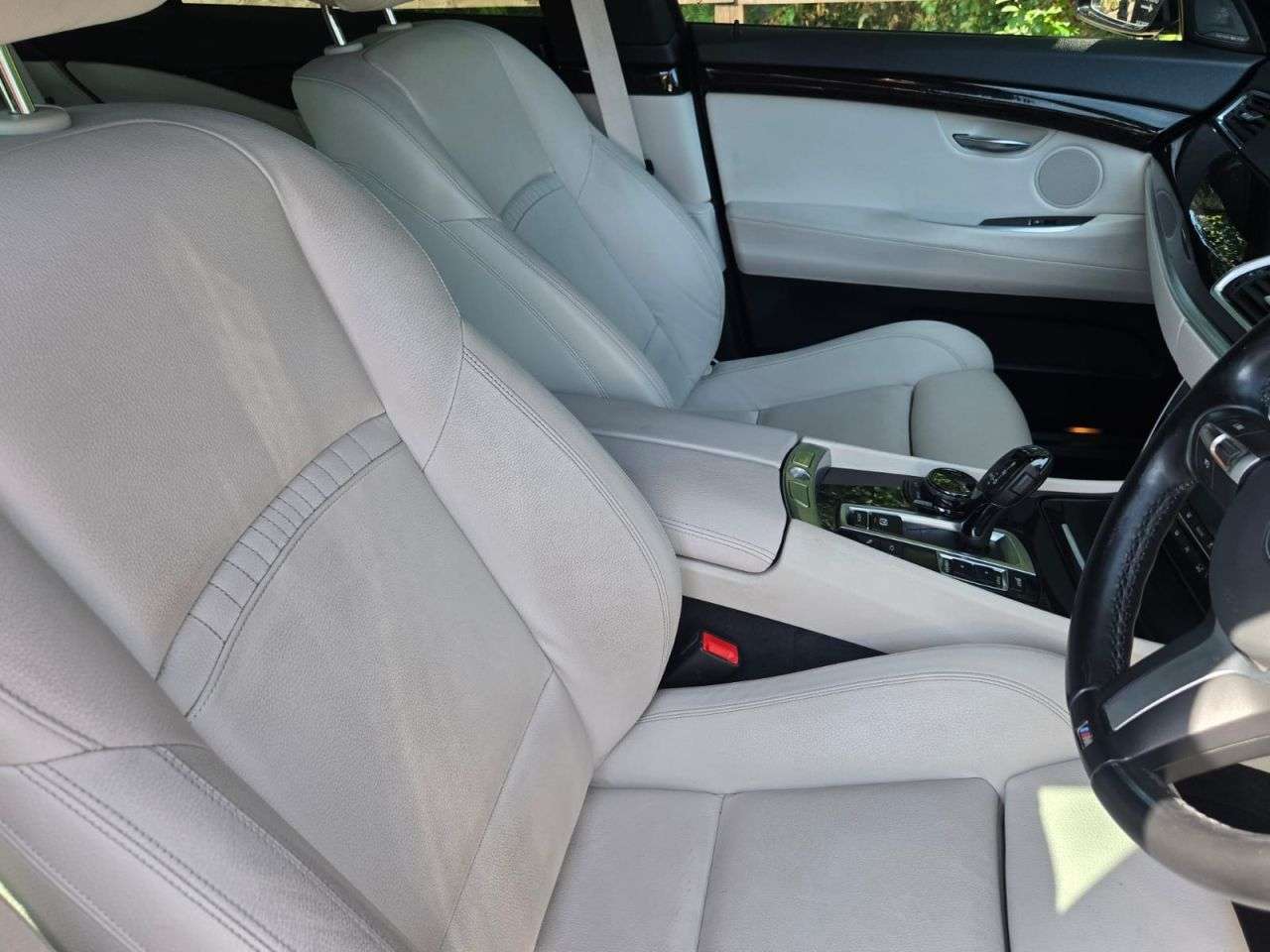 2017 BMW 5 SERIES GRAN TURISMO 2017 BMW 5 SERIES GRAN TURISMO