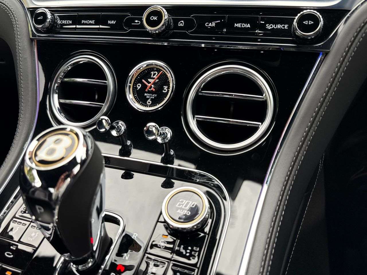 2019 BENTLEY CONTINENTAL 2019 BENTLEY CONTINENTAL