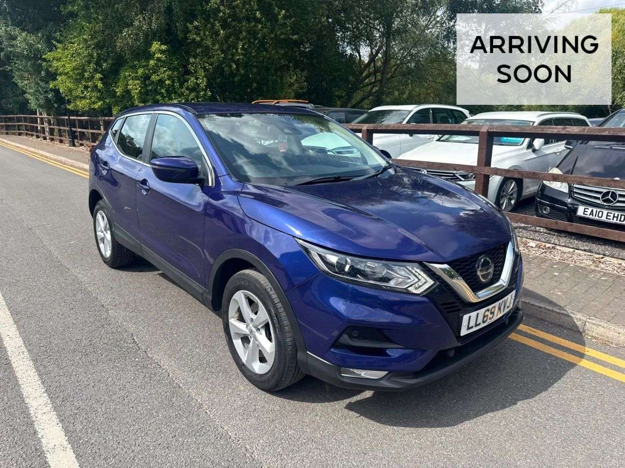 A 2019 NISSAN QASHQAI 1.3 DIG-T Acenta Premium SUV 5dr Petrol Manual Euro 6 (s/s) (140 ps) A 2019 NISSAN QASHQAI 1.3 DIG-T Acenta Premium SUV 5dr Petrol Manual Euro 6 (s/s) (140 ps)